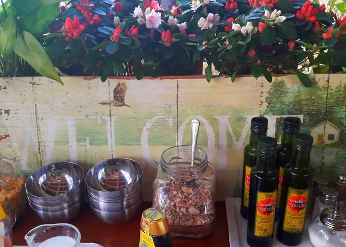 Welcome Inn Nerja Guest House Luxury Bed & Breakfast