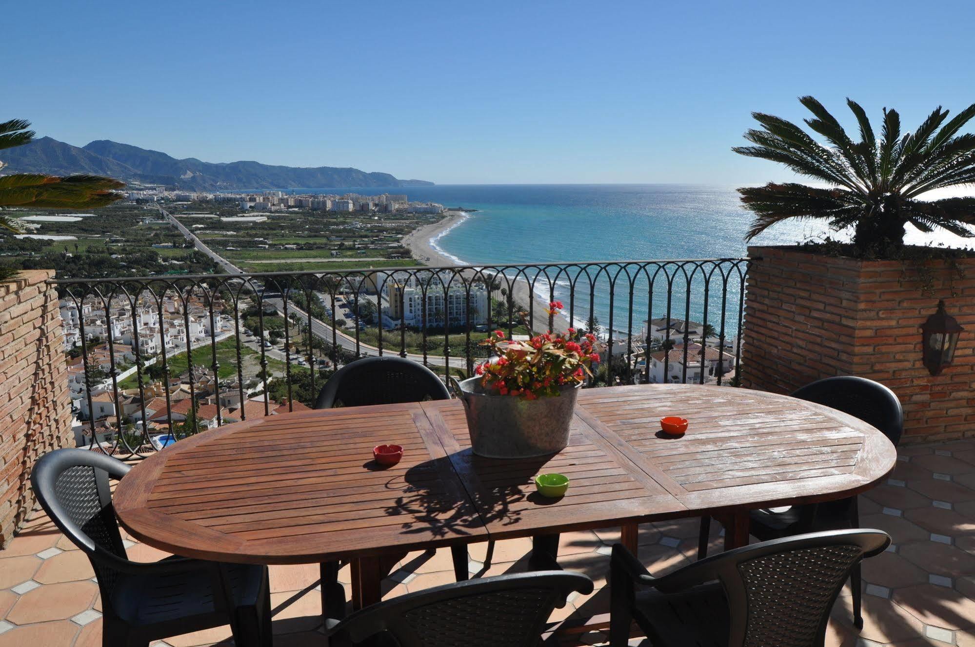 Pensjonat Welcome Luxury Nerja